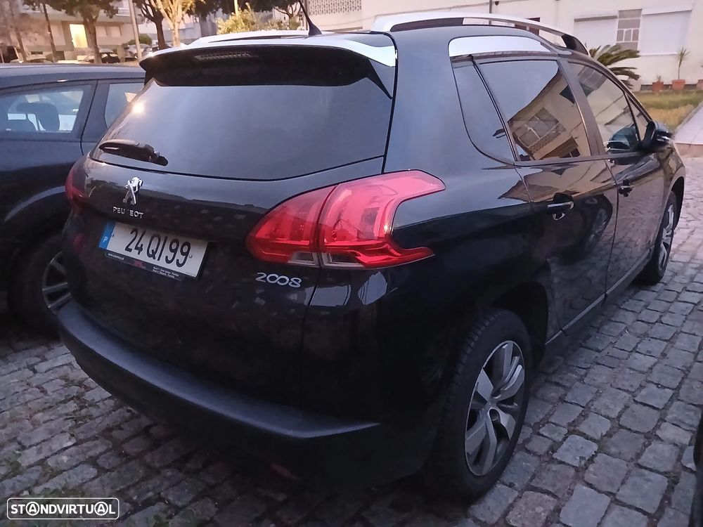Peugeot 2008 1.4 HDi Active - 4