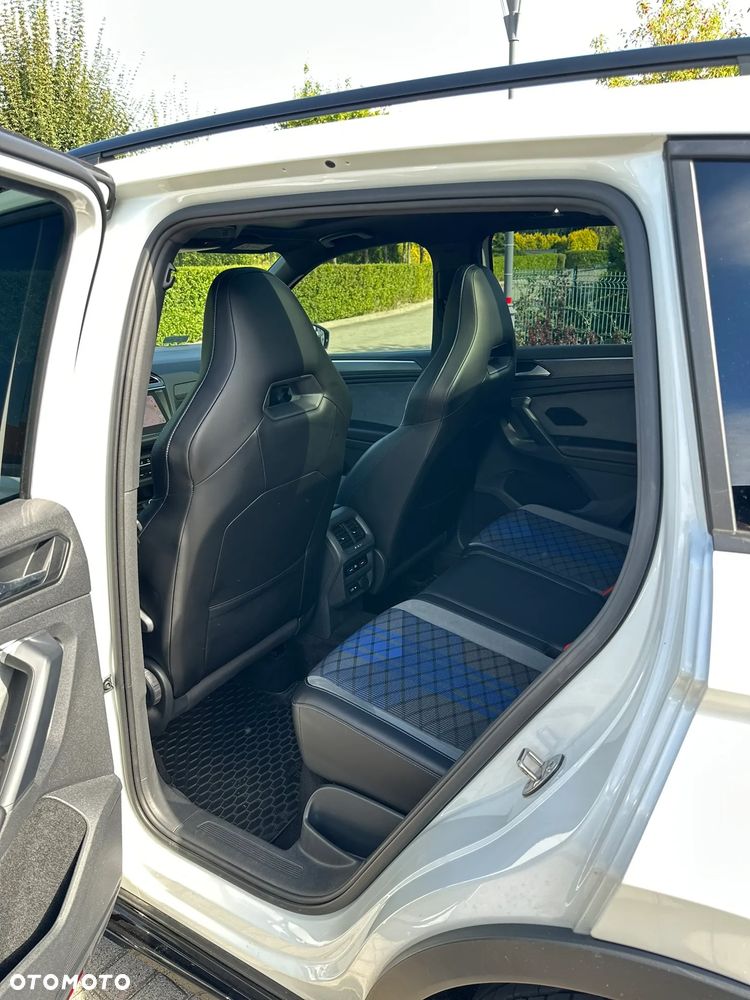 Volkswagen Tiguan - 9