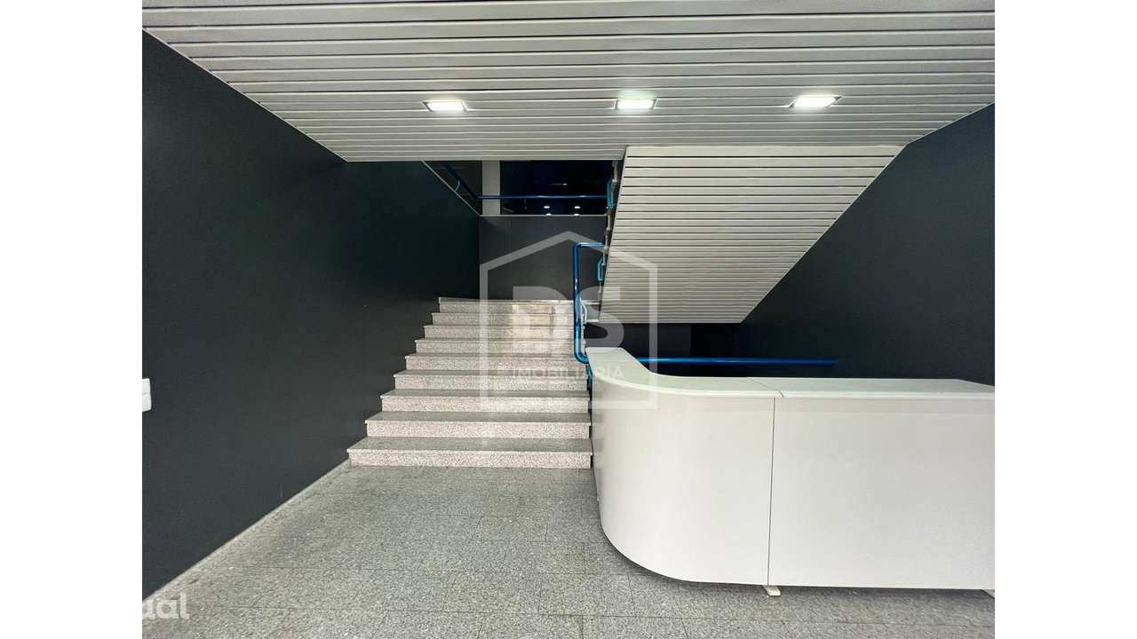 Armazém  Venda em Marinha Grande,Marinha Grande - Grande imagem: 5/20