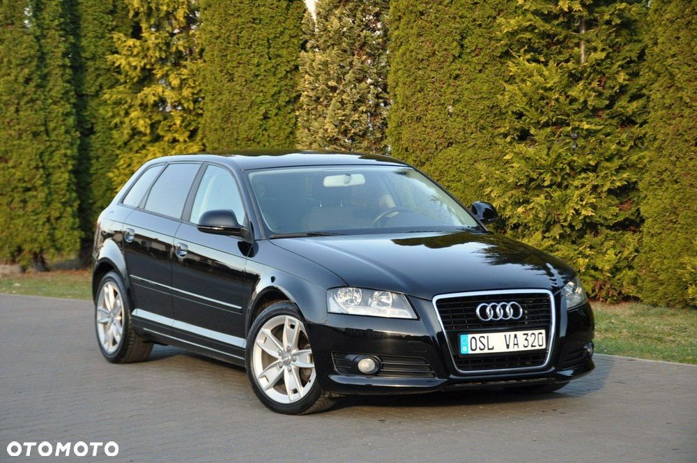 Audi A3 Sportback - 2