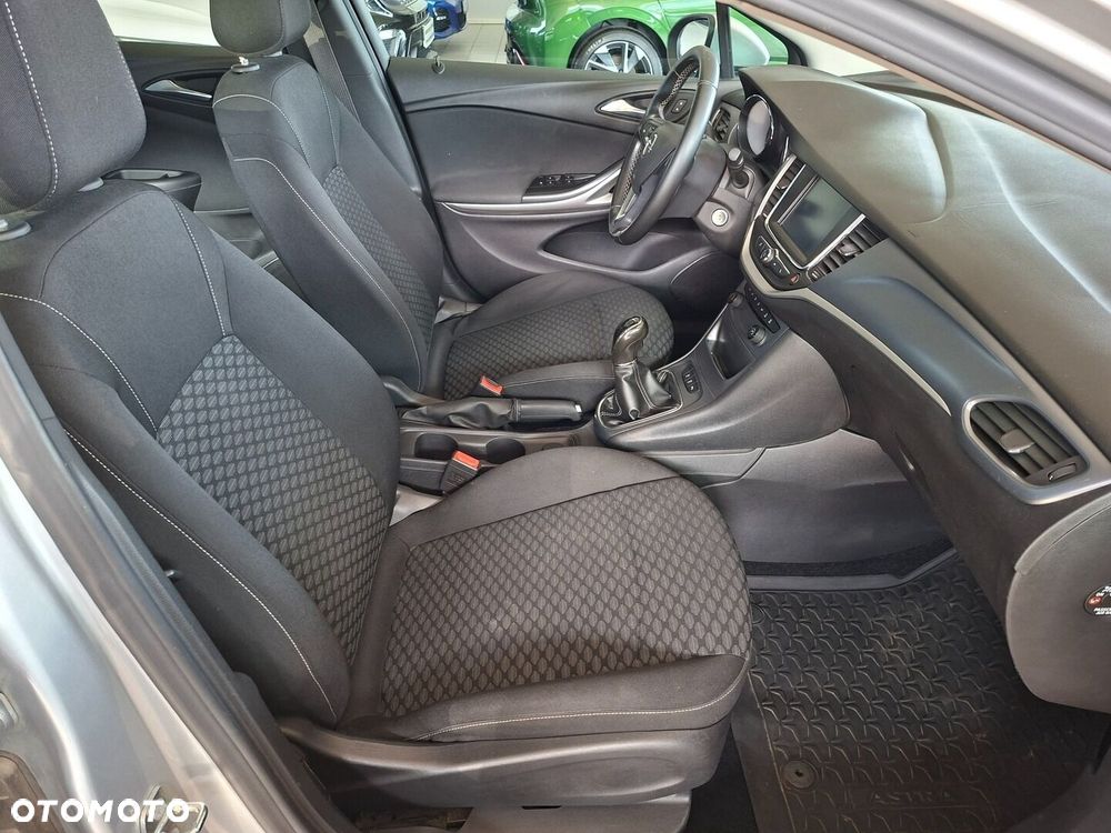 Opel Astra - 8