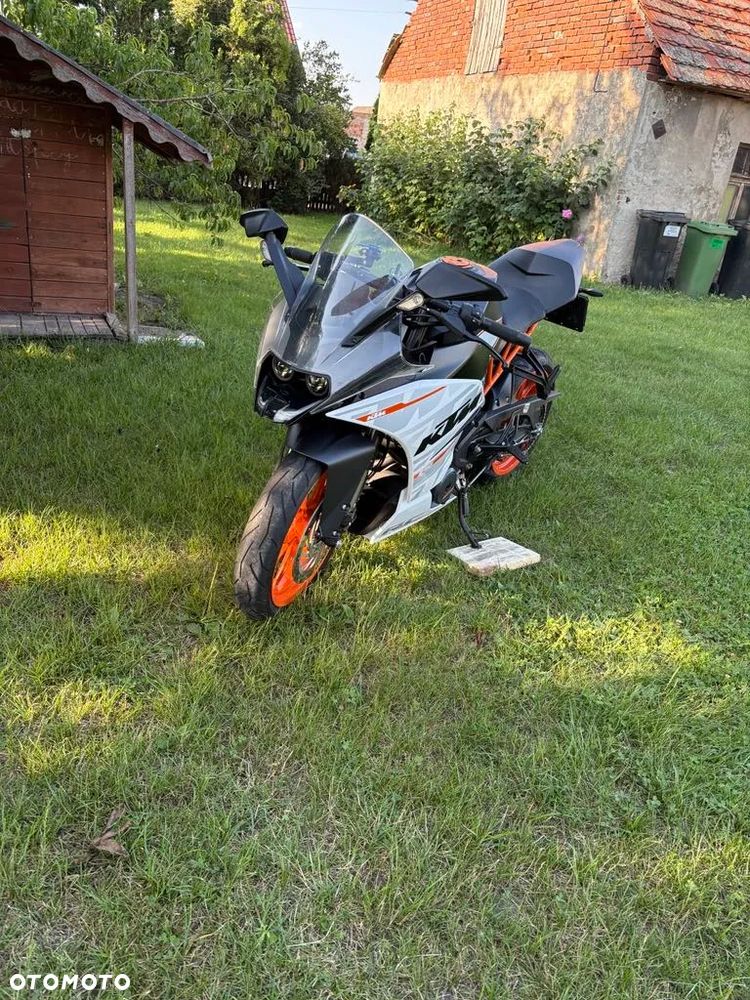 KTM RC 390 - 1