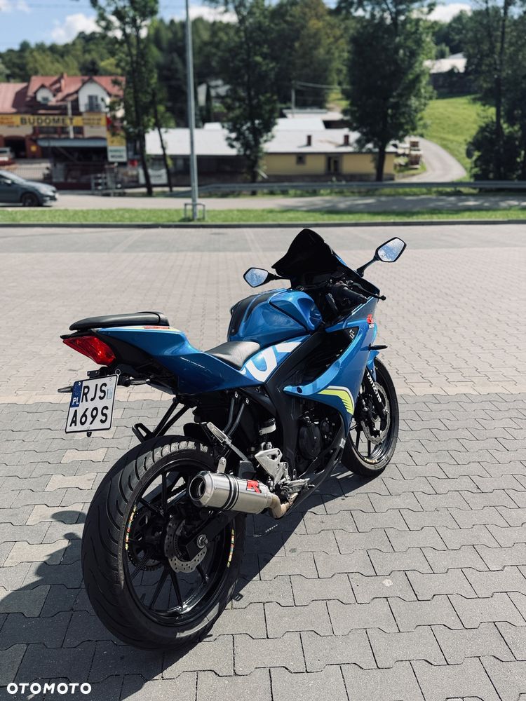 Suzuki GSX-R - 2
