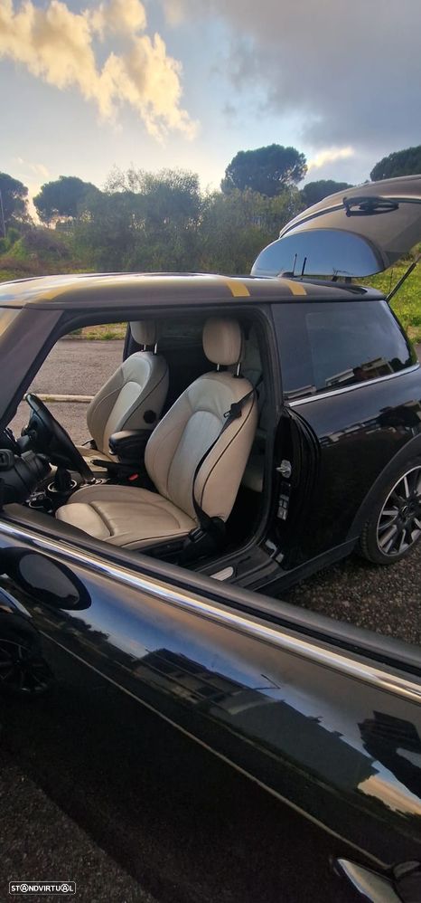 MINI 3 Portas Cooper D - 6