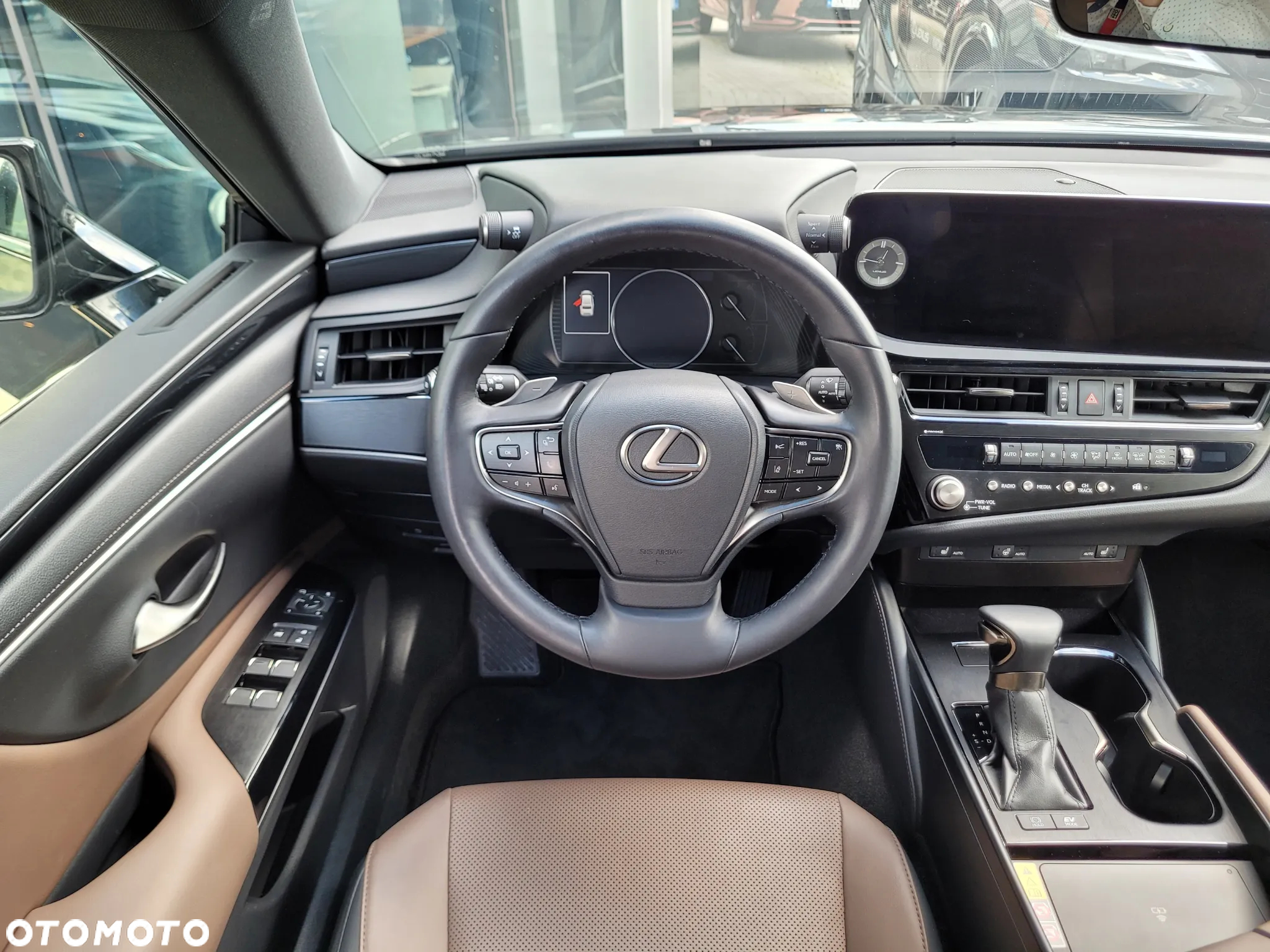 Lexus ES ver-300h-f-sport-design - 19
