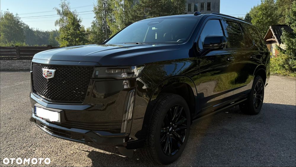 Cadillac Escalade - 2