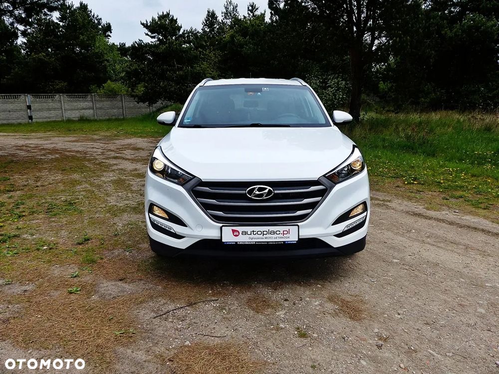 Hyundai Tucson 2.0 CRDi 4WD Automatik Advantage - 2