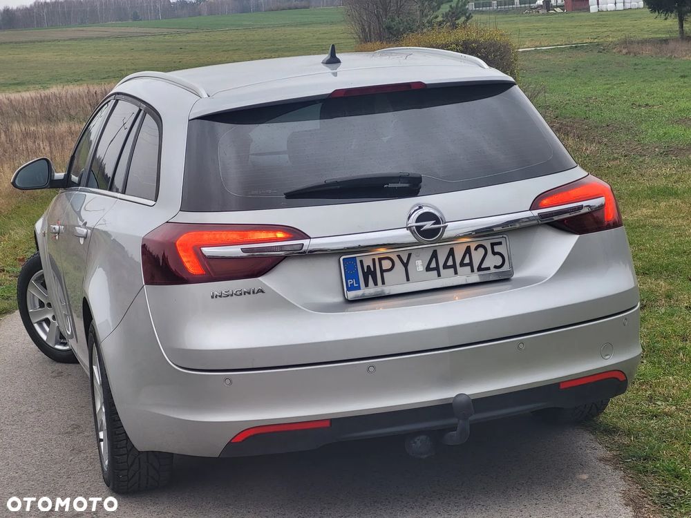 Opel Insignia 1.4 T Active S&S - 11
