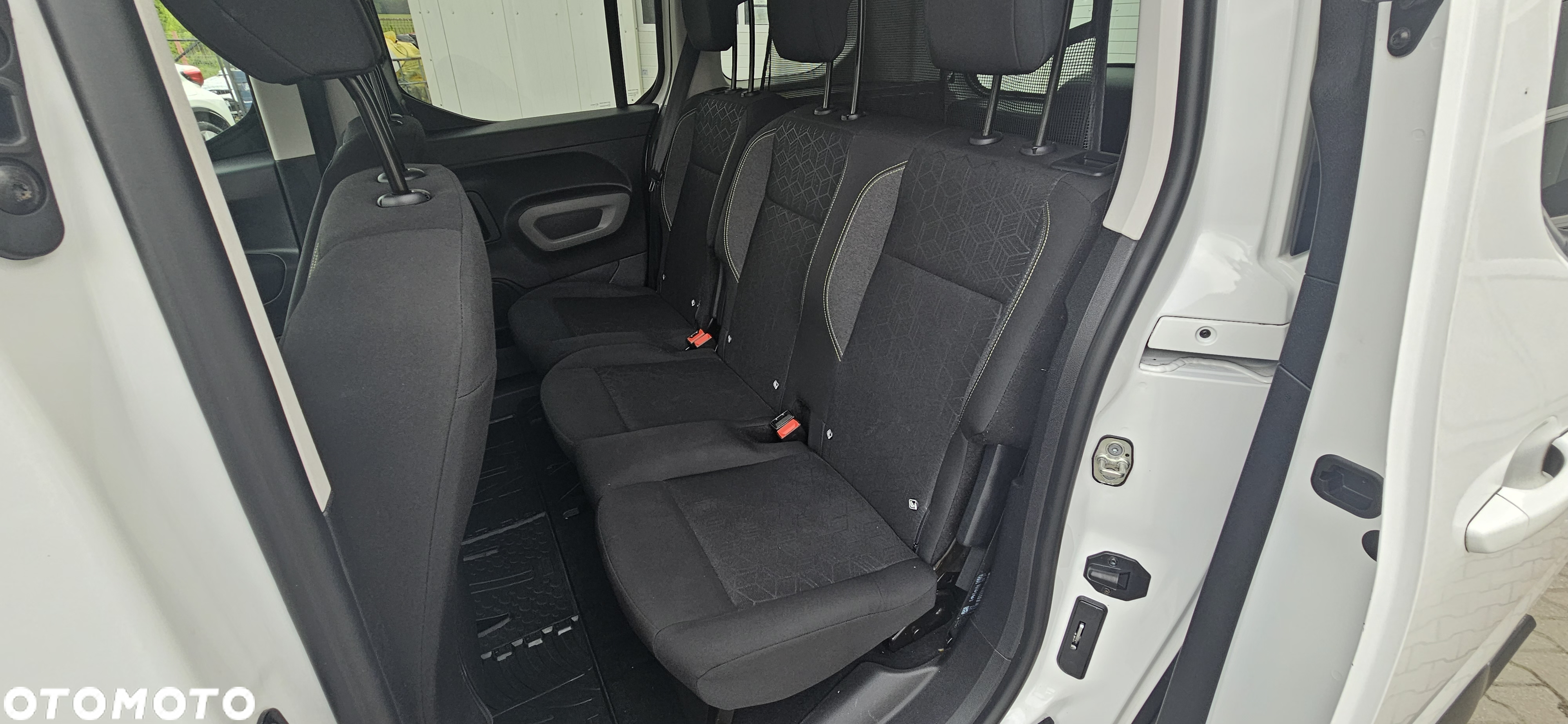 Peugeot Rifter 1.5 BlueHDI Active - 9
