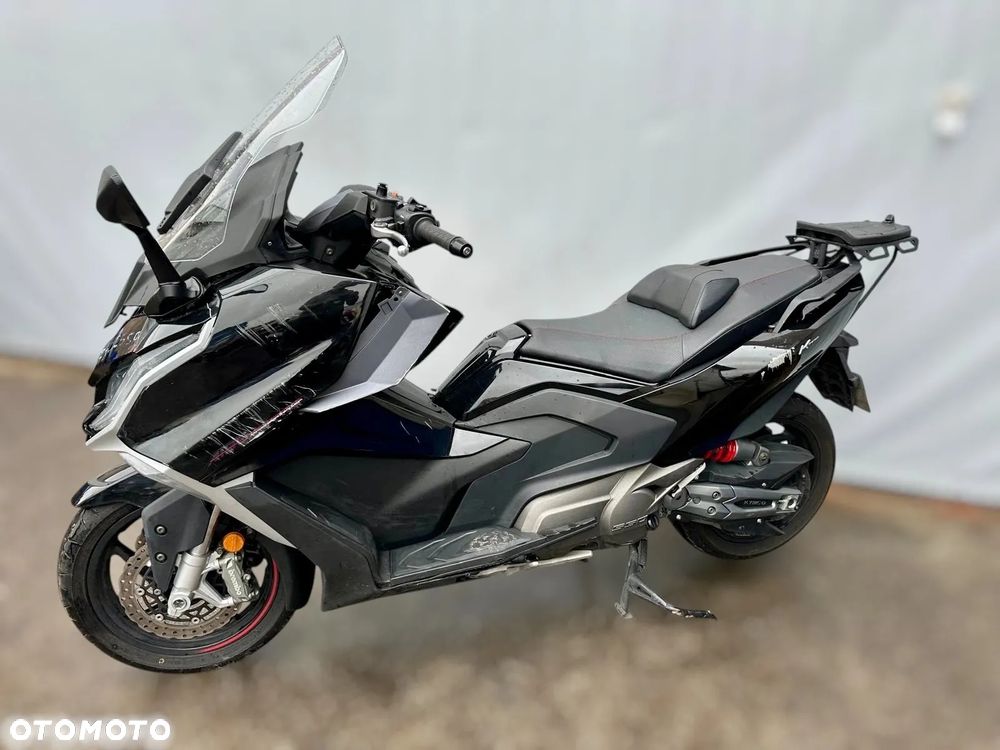 Kymco AK 550 - 4