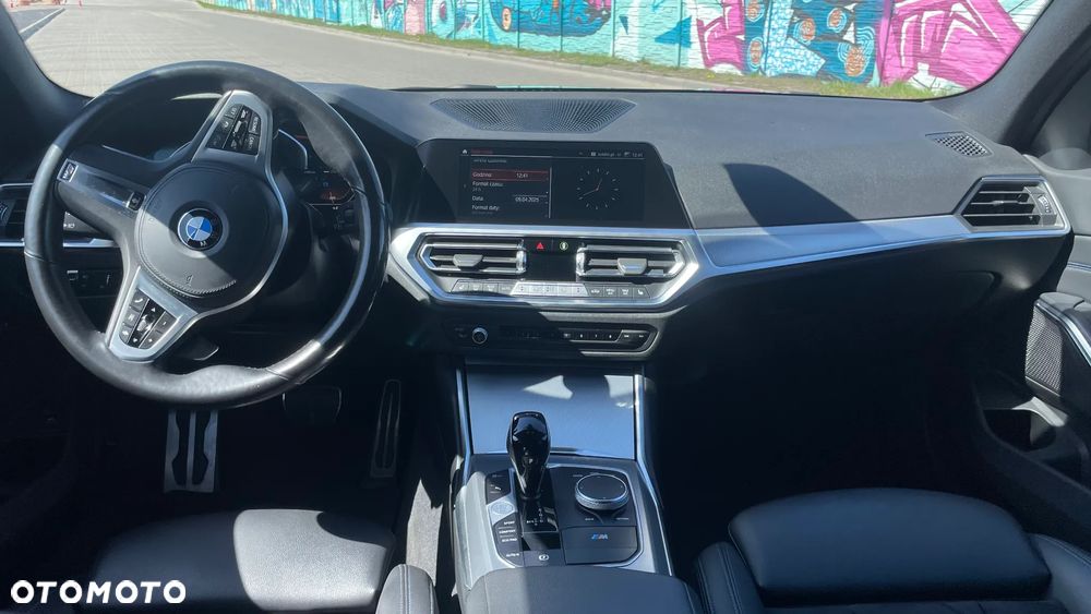 BMW Seria 3 320d Sport Line - 9