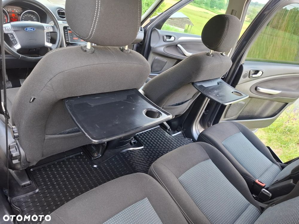 Ford Galaxy 2.0 TDCi DPF Ambiente - 16