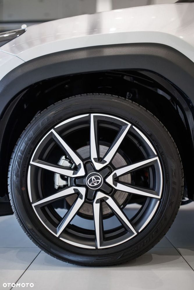 Toyota Yaris Cross Hybrid 1.5 GR Sport - 18