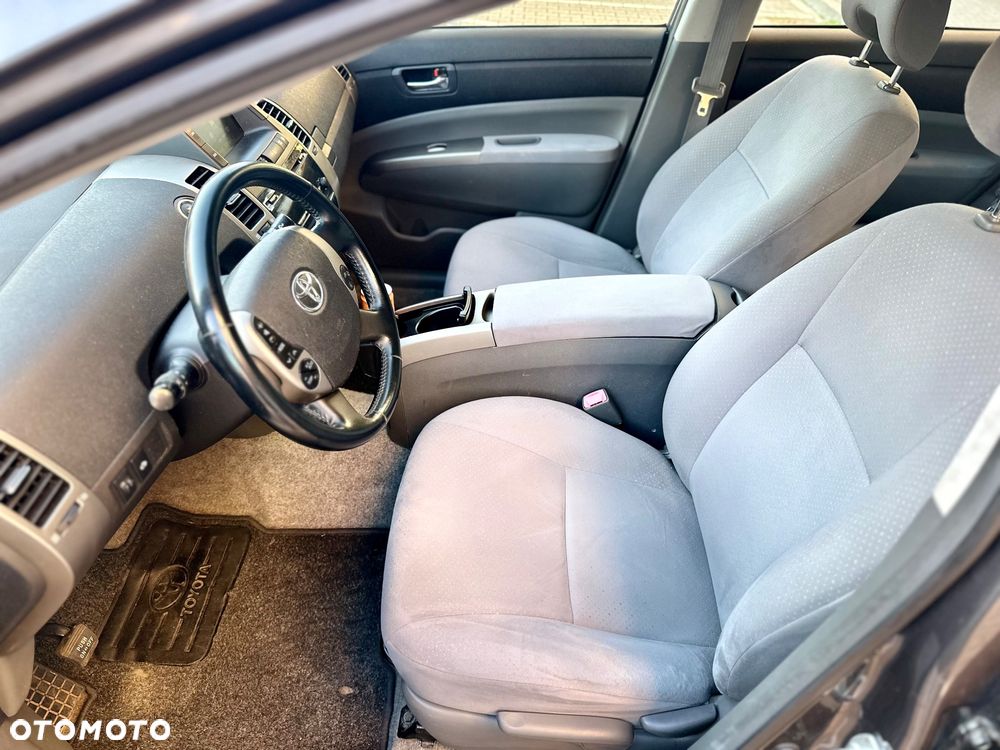 Toyota Prius 1.5 VVT-i Sol - 10