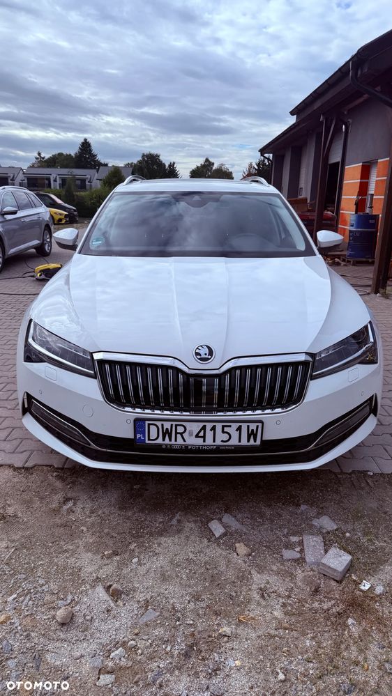 Skoda Superb 2.0 TDI Style DSG - 5