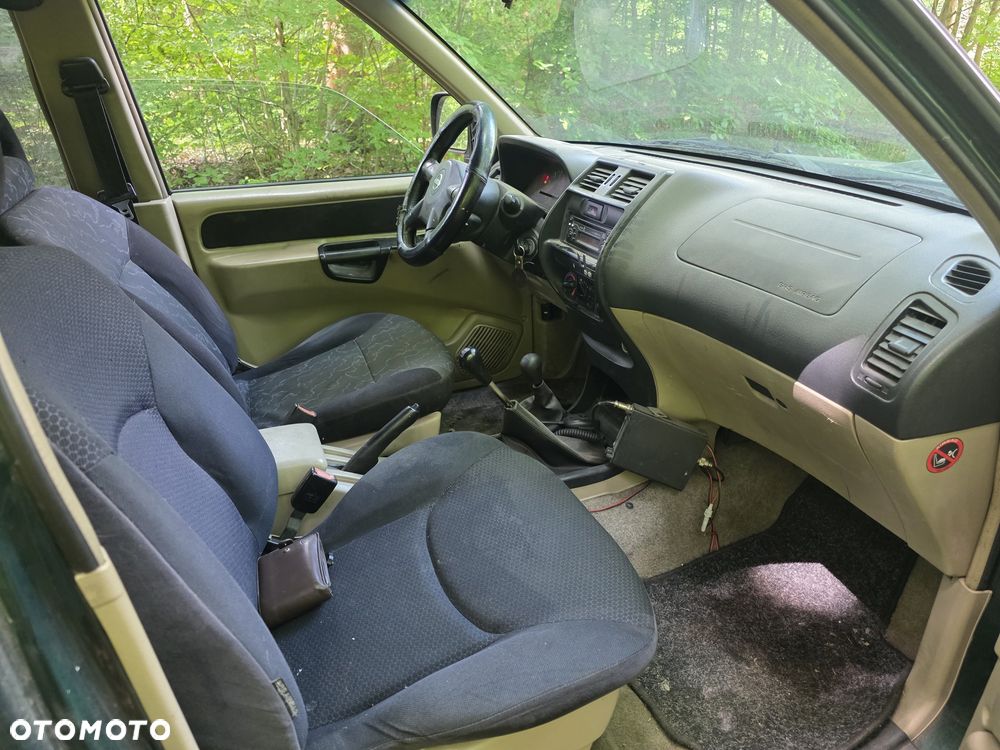 Nissan Terrano - 7