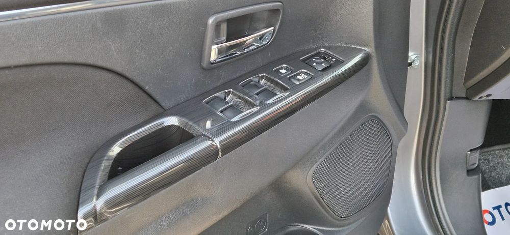 Mitsubishi ASX - 14