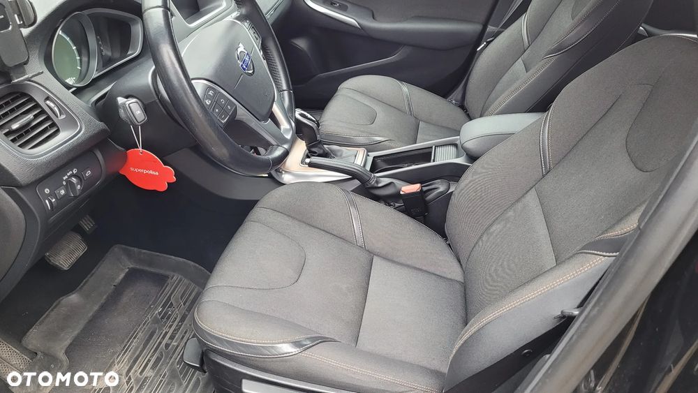 Volvo V40 Cross Country D3 Geartronic Momentum - 10