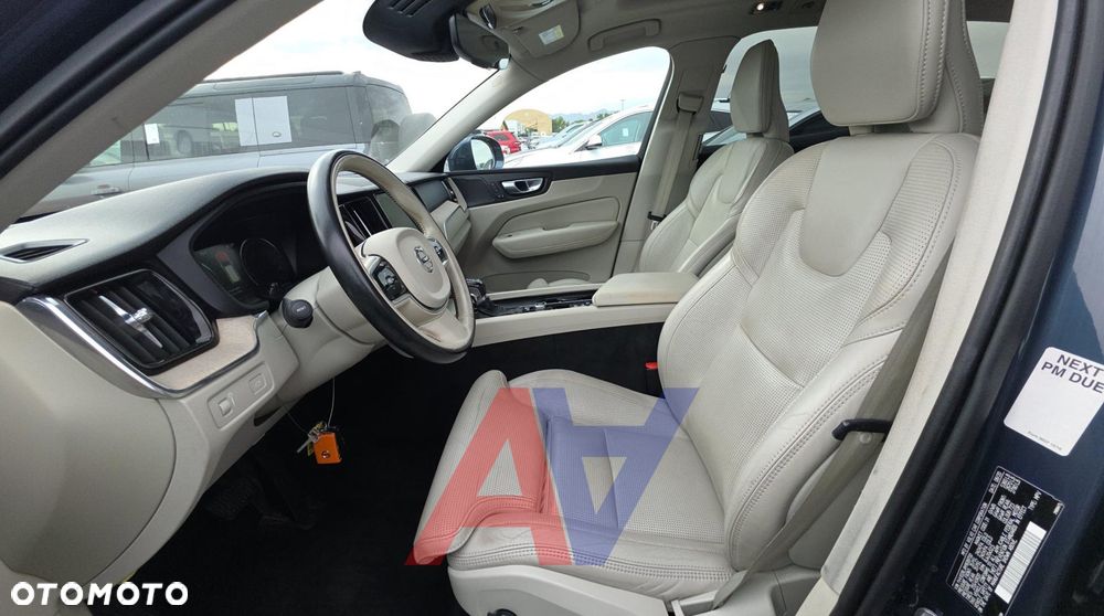 Volvo XC 60 T5 AWD Inscription - 10