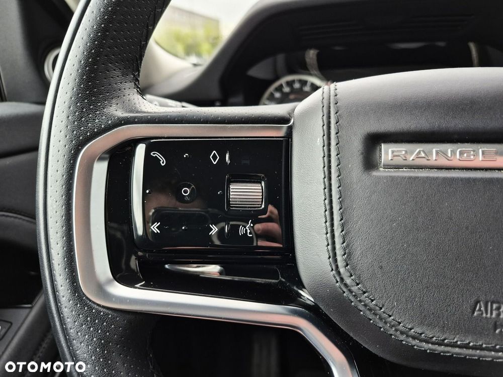 Land Rover Range Rover Evoque P300e - 31