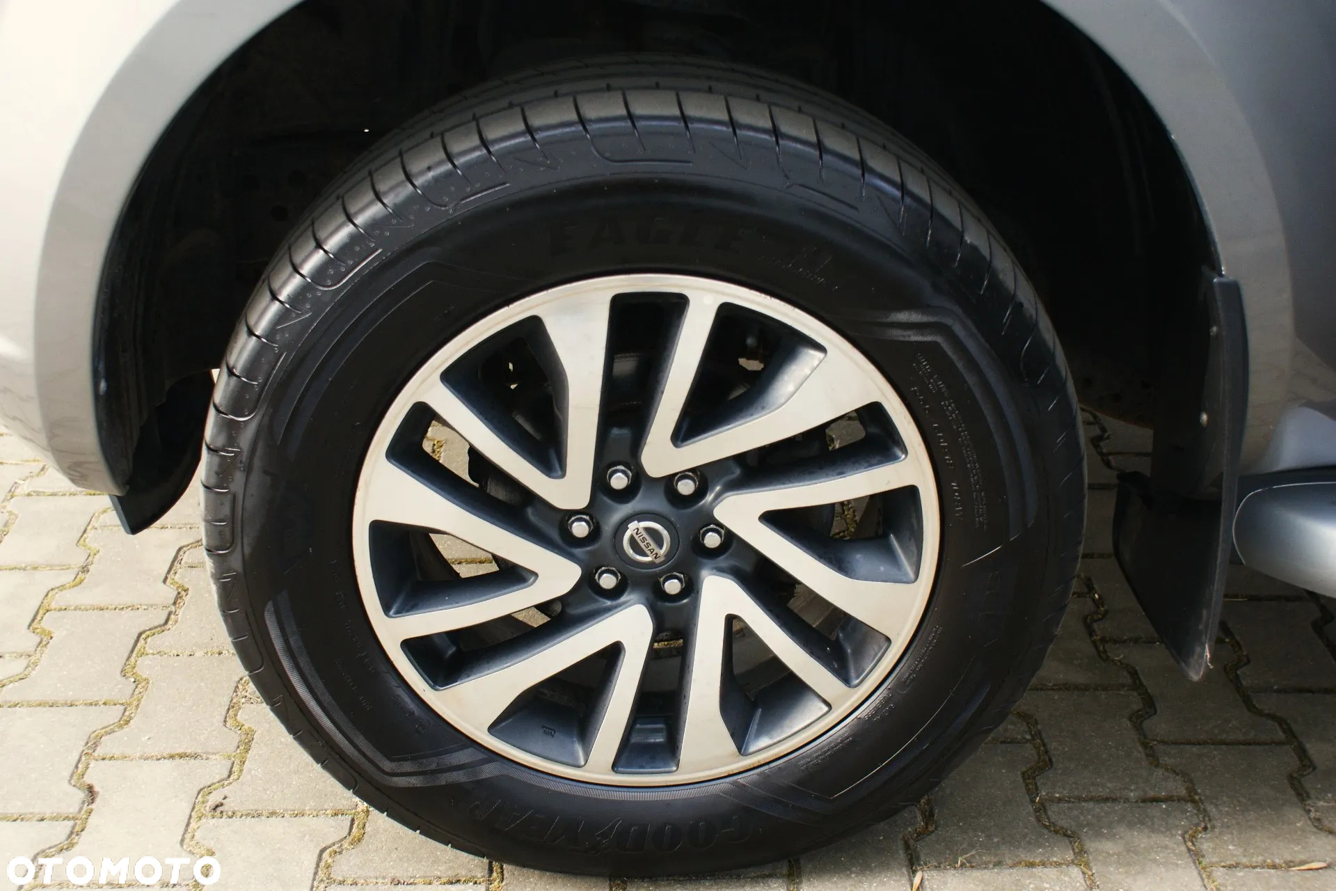 Nissan NAVARA - 27