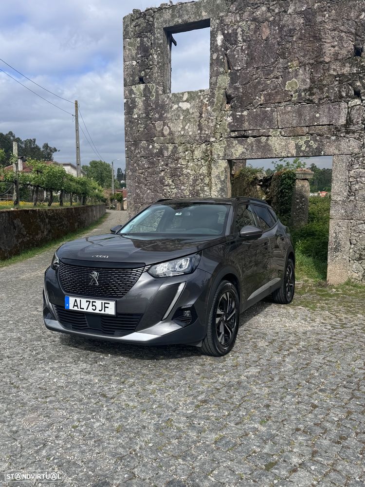 Peugeot 2008 1.2 PureTech Allure - 21