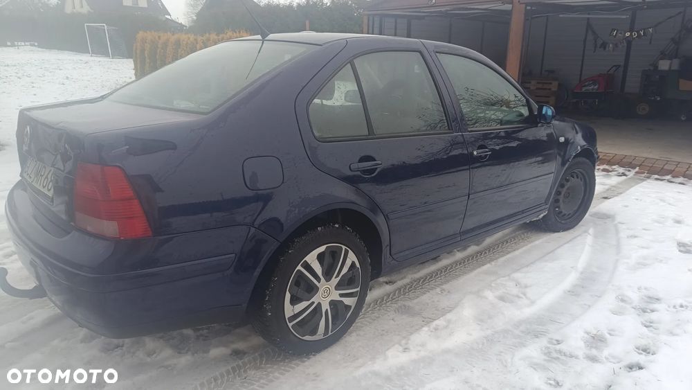 Volkswagen Bora 1.9 SDI Trendline - 3