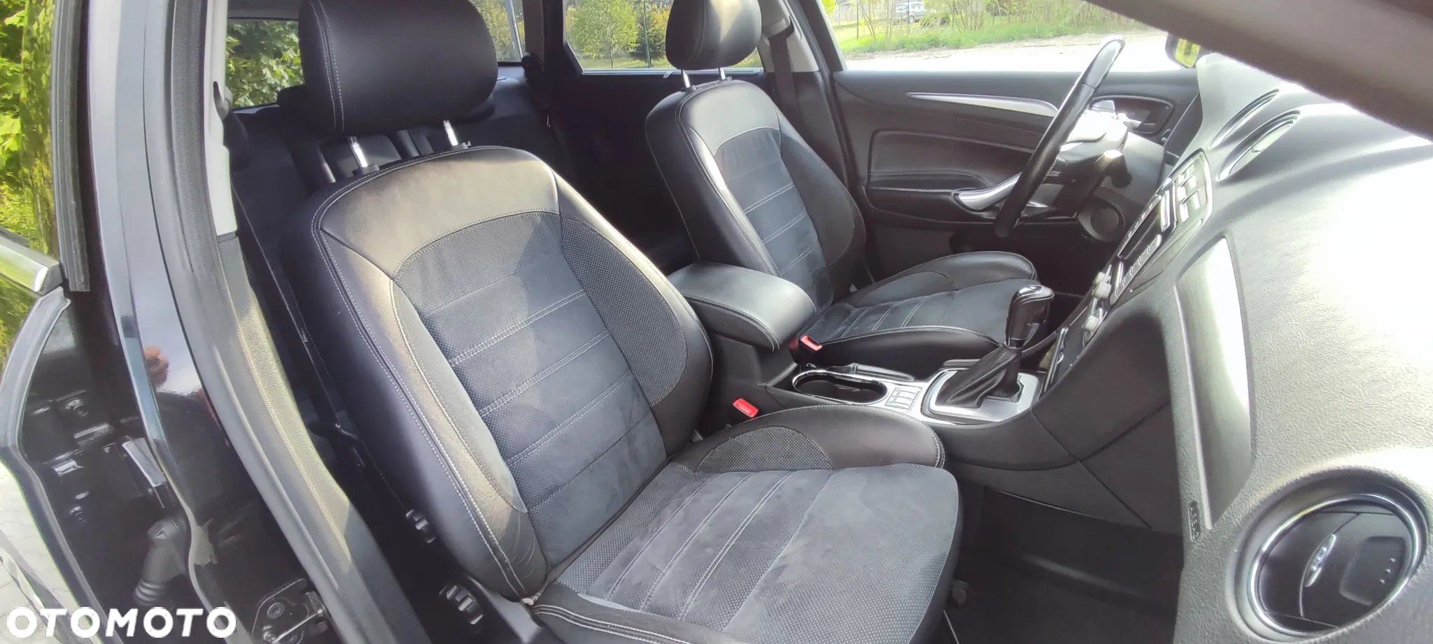 Ford Mondeo - 22