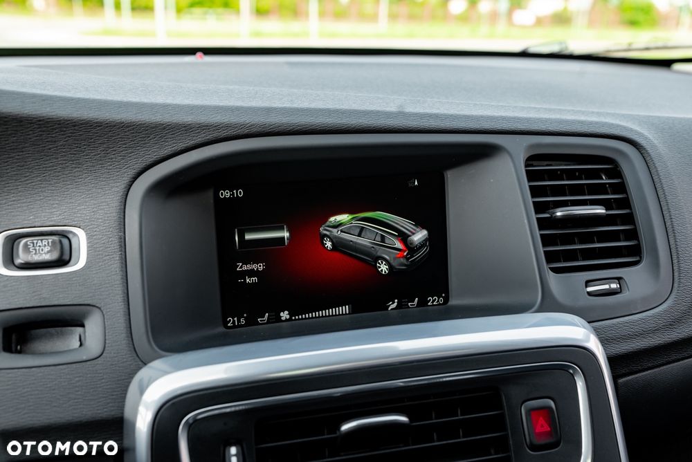 Volvo V60 D6 AWD Plug-in Hybrid Summum - 36