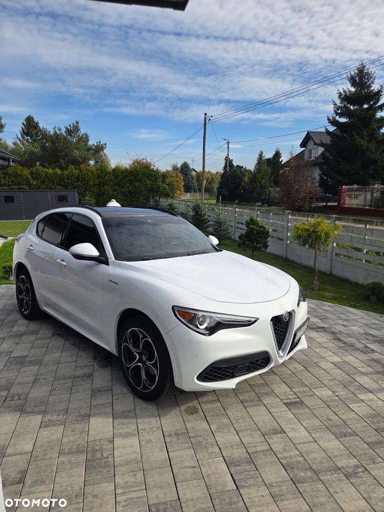 Alfa Romeo Stelvio 2.0 Turbo Veloce TI Q4 - 13