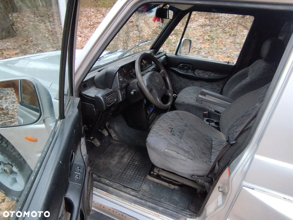 Hyundai Galloper - 10