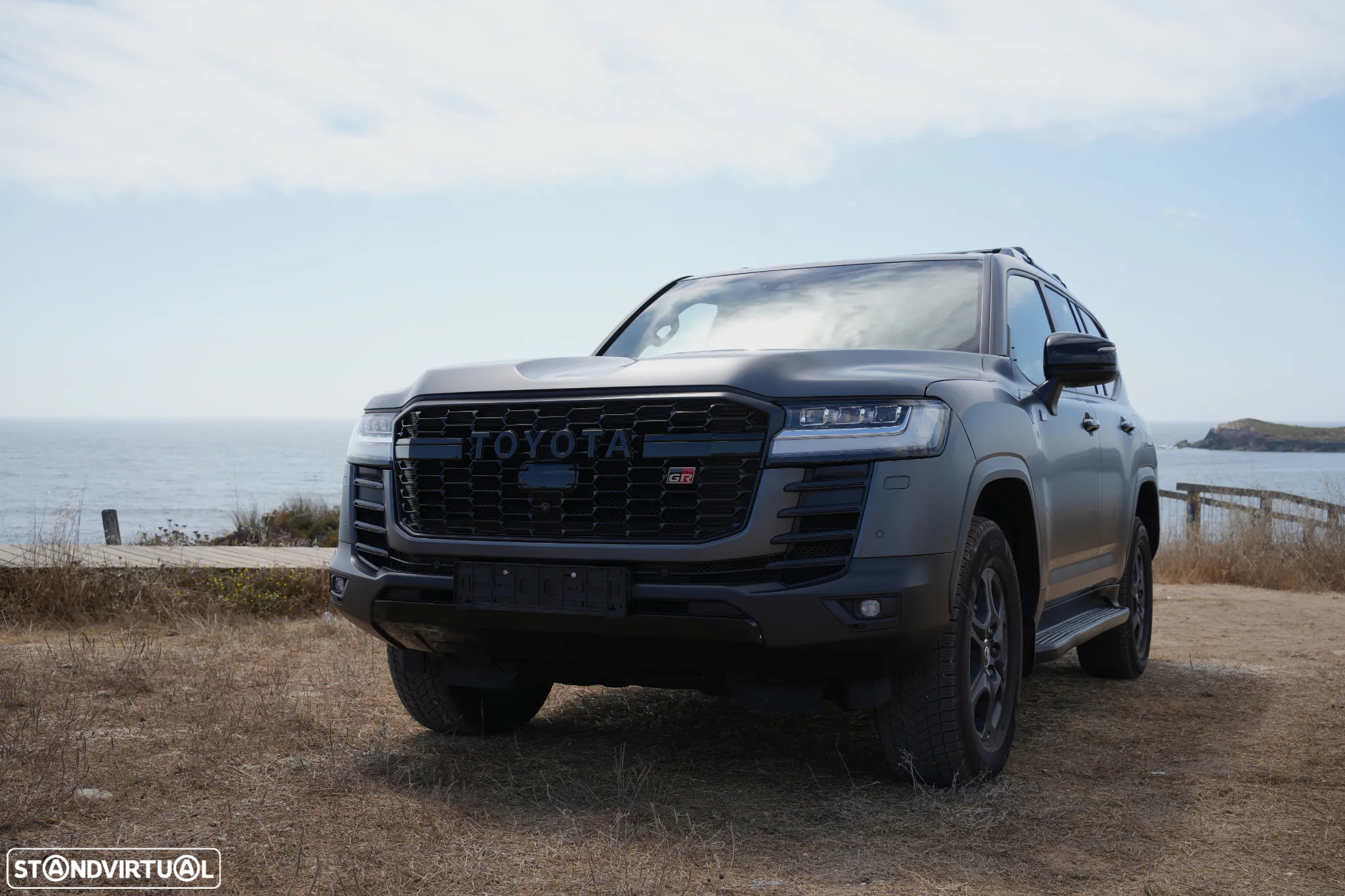Toyota Land Cruiser - 10