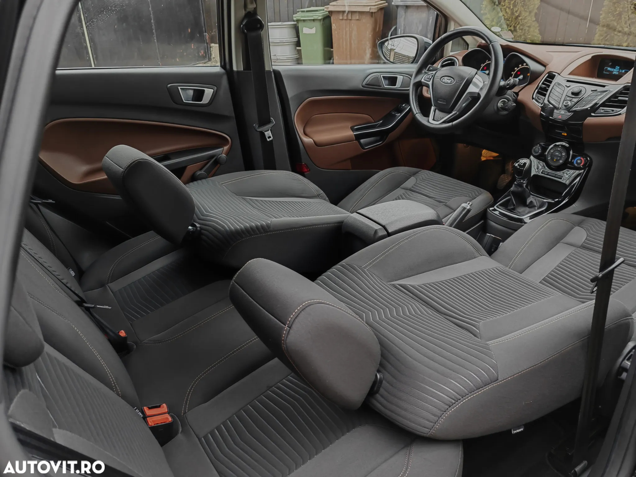 Ford Fiesta 1.0 EcoBoost S&S TITANIUM VIGNALE - 13