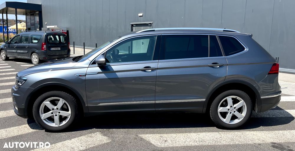 Volkswagen Tiguan 2.0 TDI SCR 4MOTION BlueMotion Technology DSG Lounge Sport & Style - 4