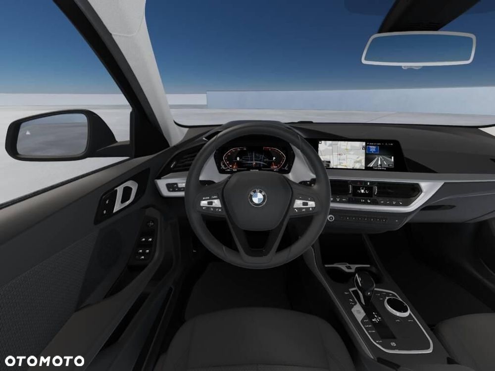 BMW Seria 1 - 10