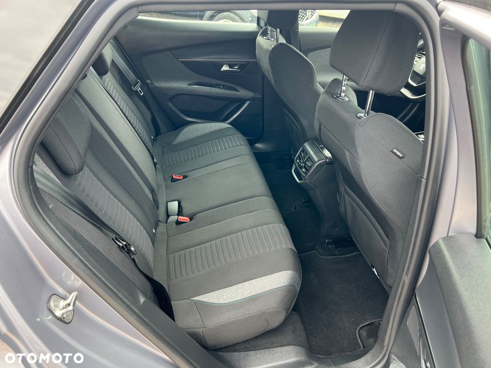 Peugeot 3008 BlueHDi 130 Stop & Start EAT8 Allure Business-Paket - 22