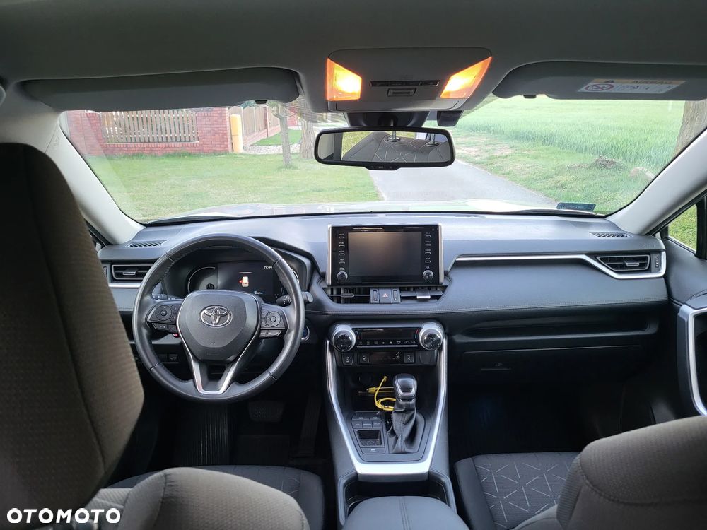 Toyota RAV4 - 3