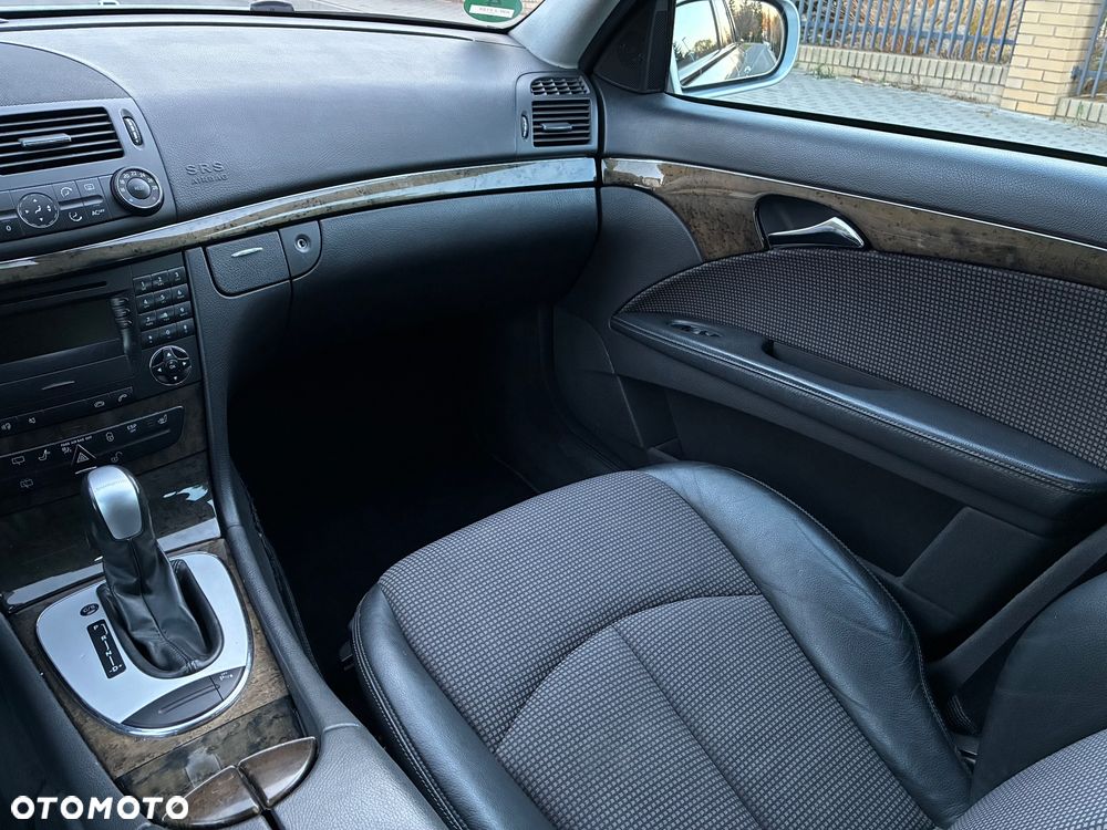 Mercedes-Benz Klasa E - 30