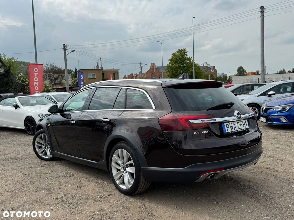 Opel Insignia CT 2.0 CDTI 4x4 - 12
