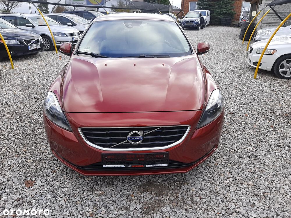 Volvo V40 D2 Summum - 4
