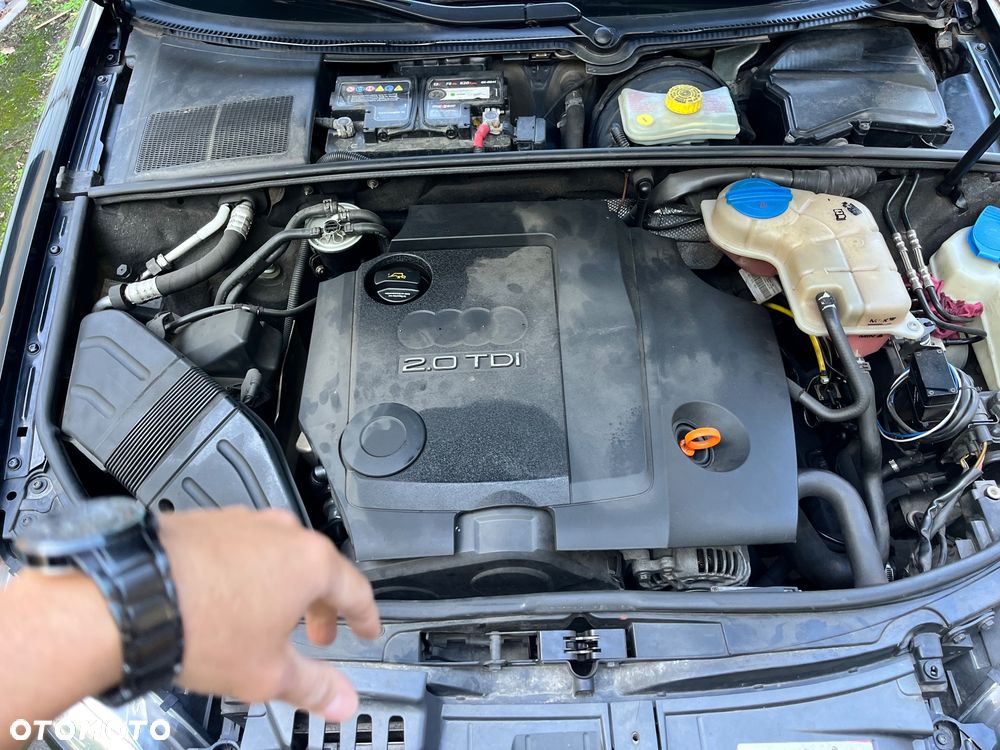Audi A4 Avant 2.0 TDI - 23