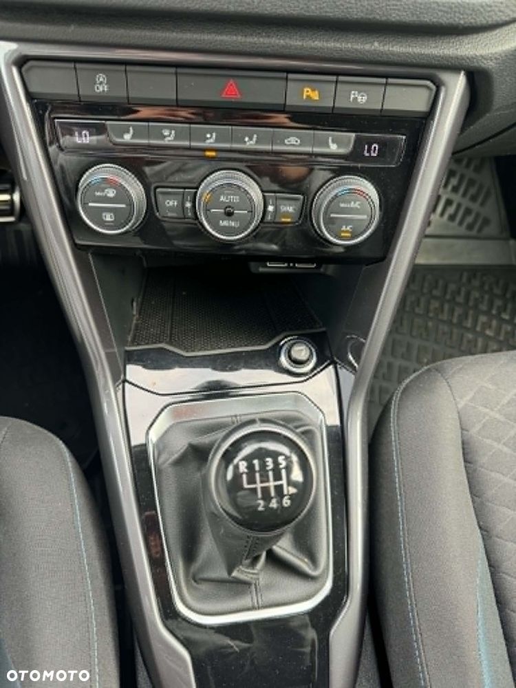 Volkswagen T-Roc 1.6 TDI SCR DPF IQ Drive - 13