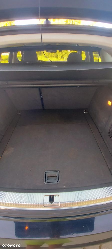 Audi A4 Avant 2.0 TDI DPF quattro - 11