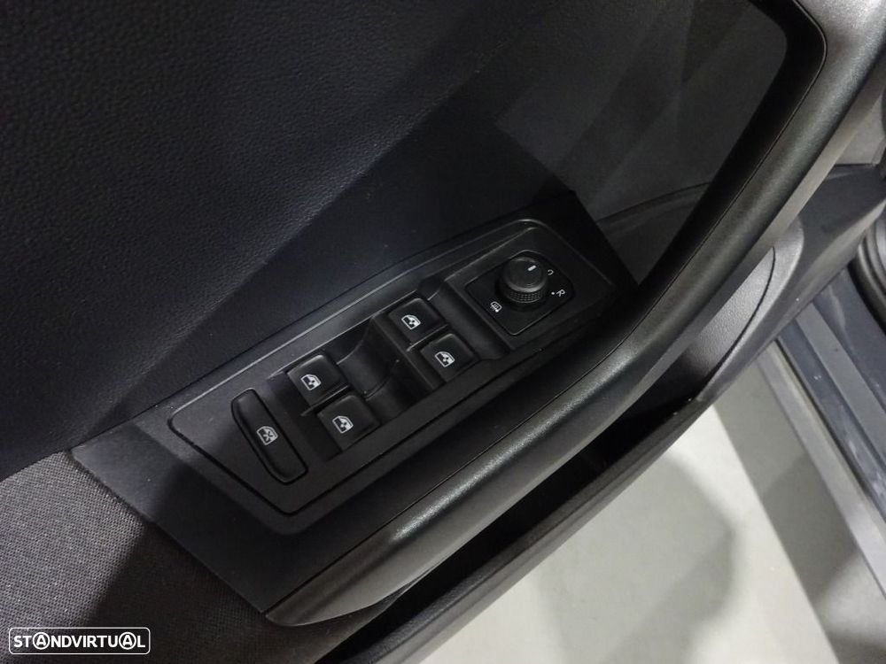 VW T-Roc 2.0 TDI Conceptline - 9