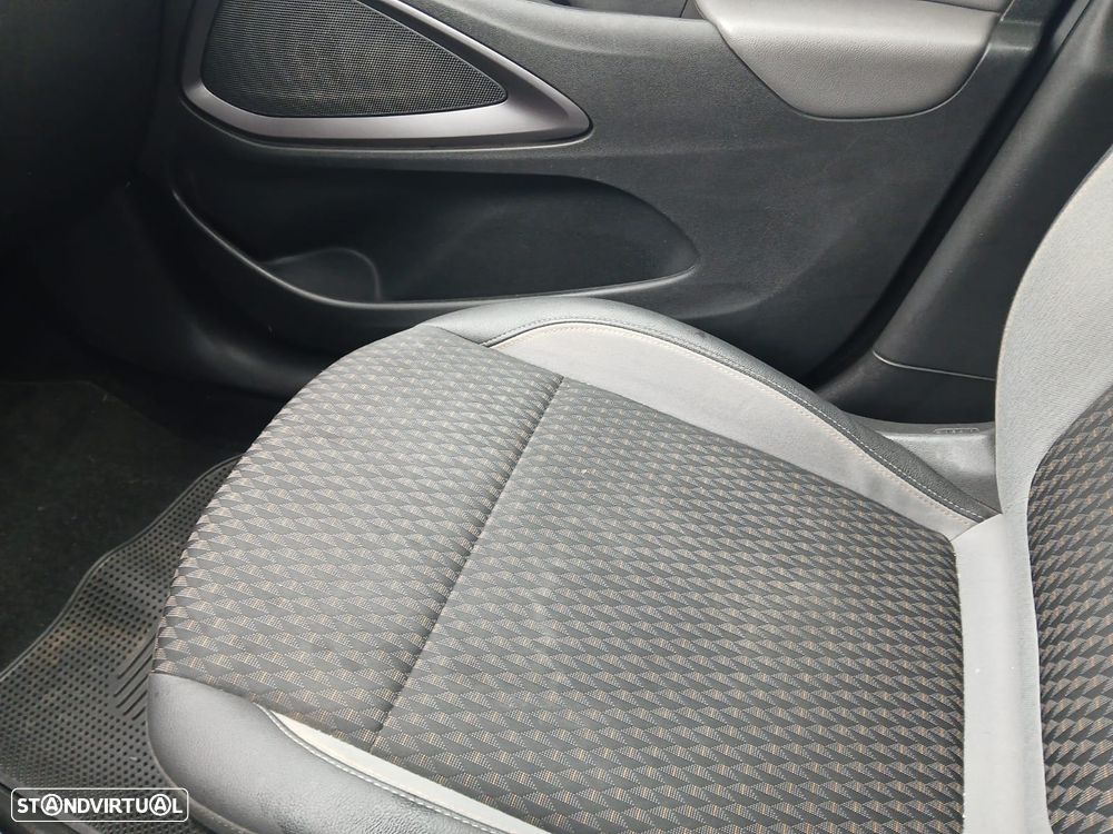 Opel Crossland X 1.5 CDTi Innovation - 10