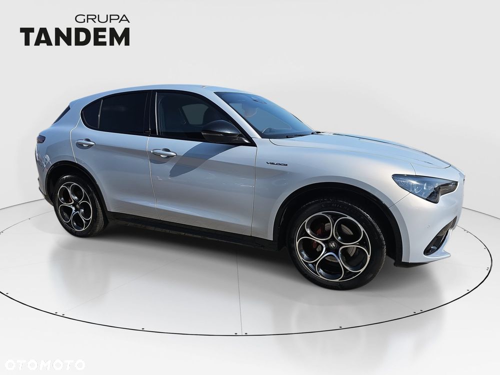 Alfa Romeo Stelvio 2.0 Turbo Veloce Q4 - 4