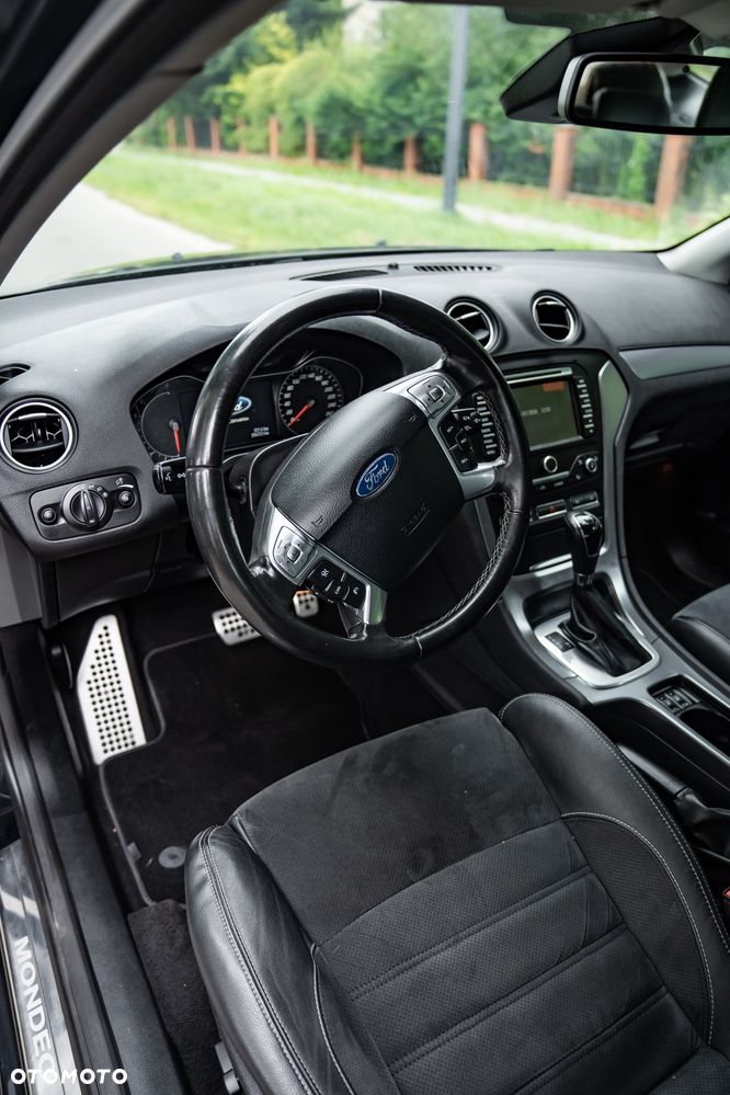 Ford Mondeo 2.0 EcoBoost Business Edition - 14