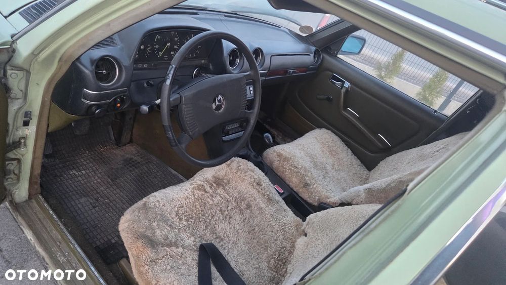Mercedes-Benz W123 - 5