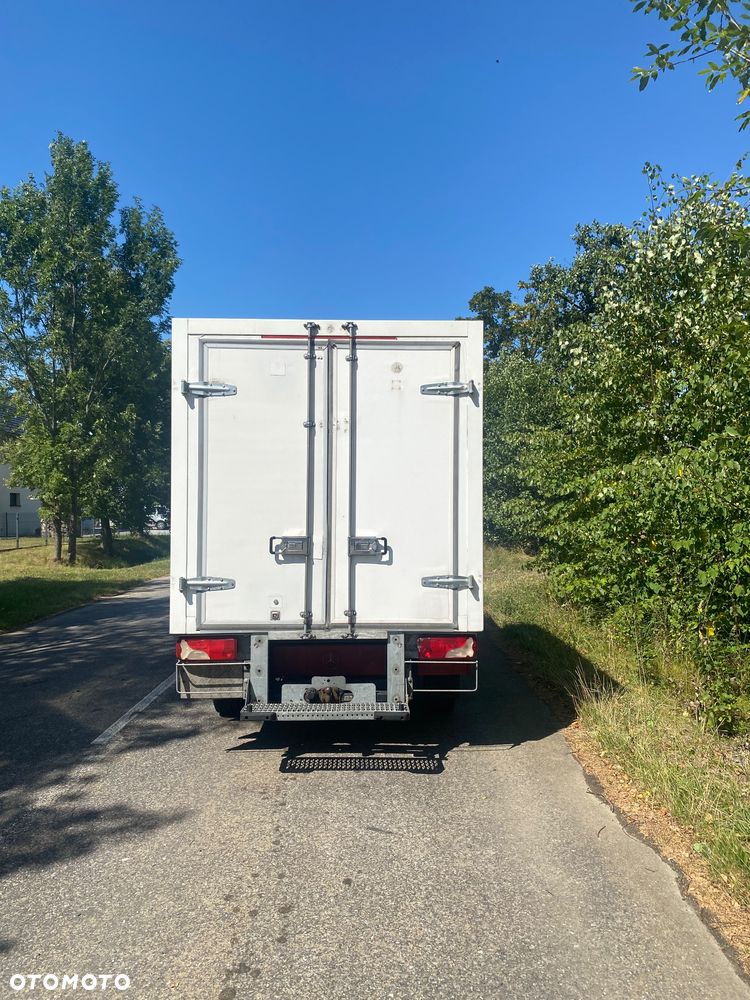 Mercedes-Benz Sprinter - 3