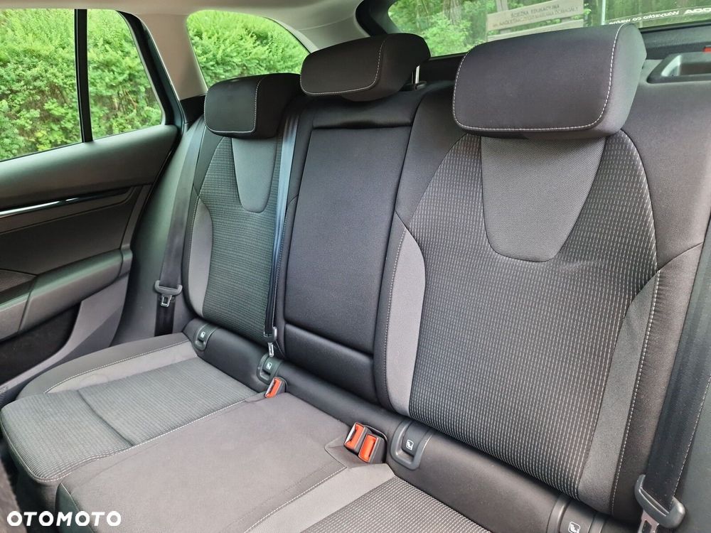 Skoda Octavia 2.0 TDI SCR Ambition DSG - 18